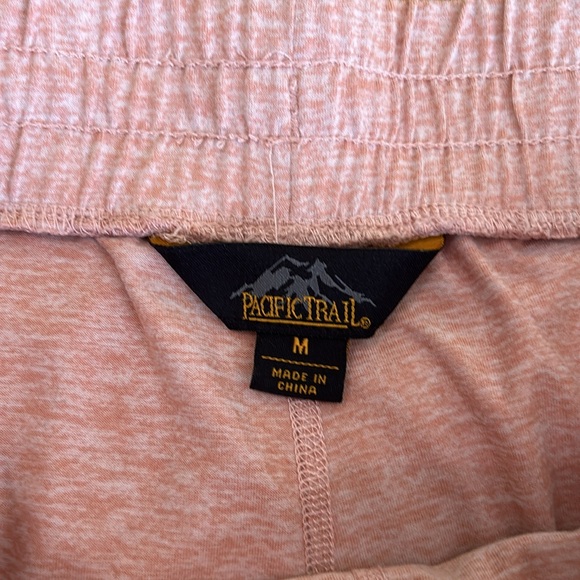 Drawstring, athletic shorts - Picture 4 of 5